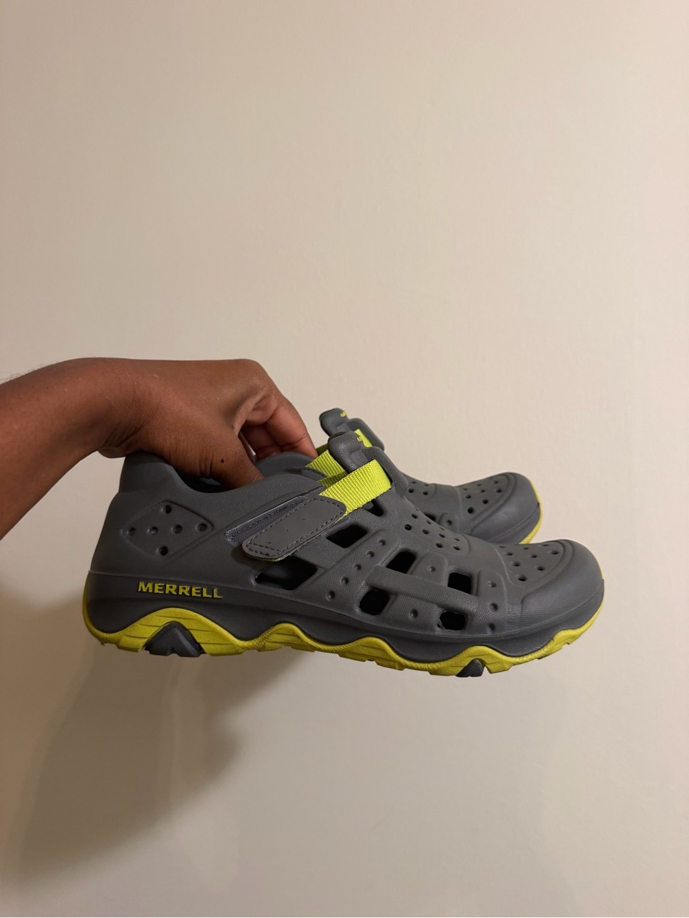 Merrell Kids Gray and Yellow Water Shoes